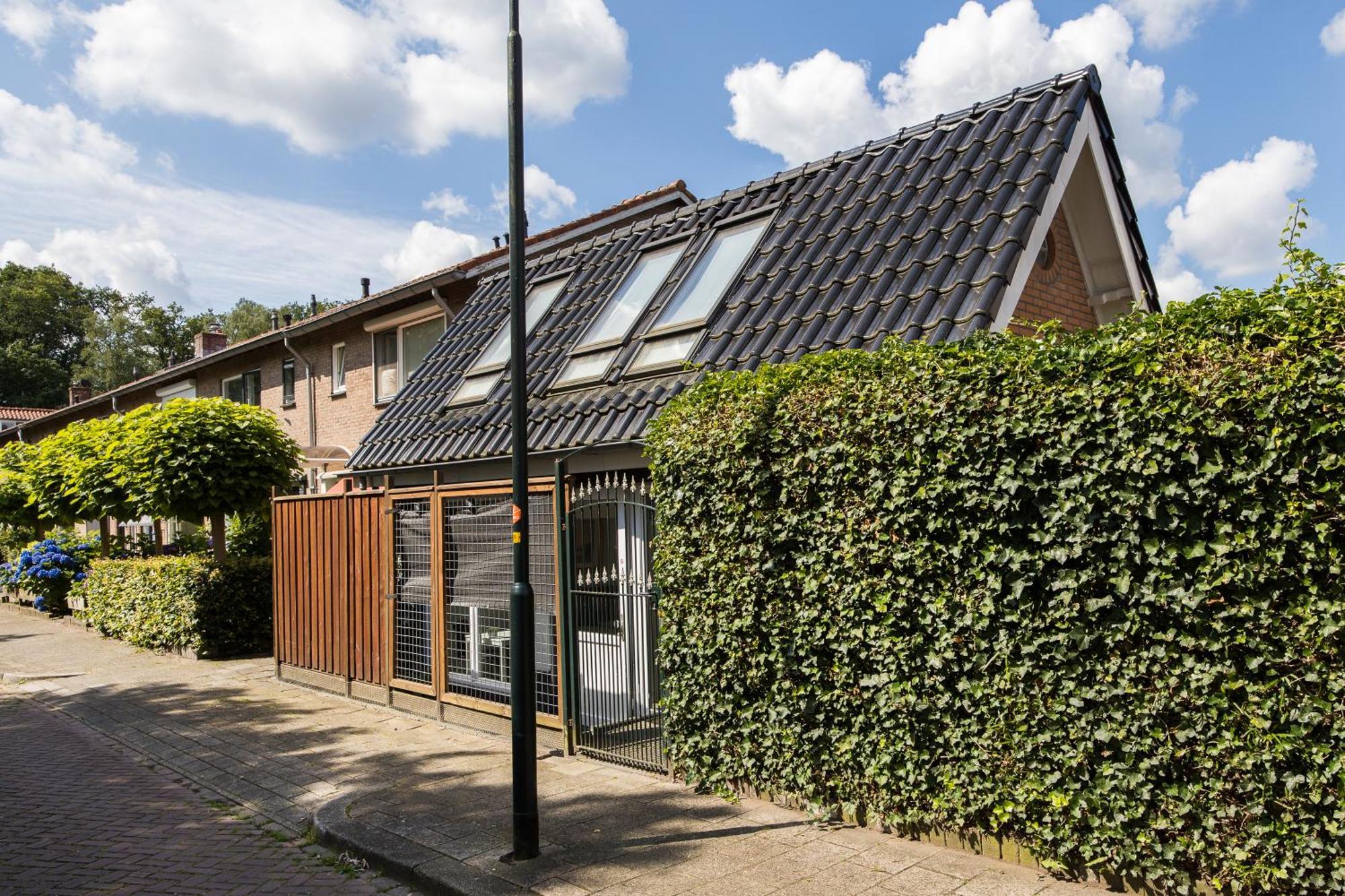 Luxe Wellness Apartment Apeldoorn With Jacuzzi And Sauna Luaran gambar