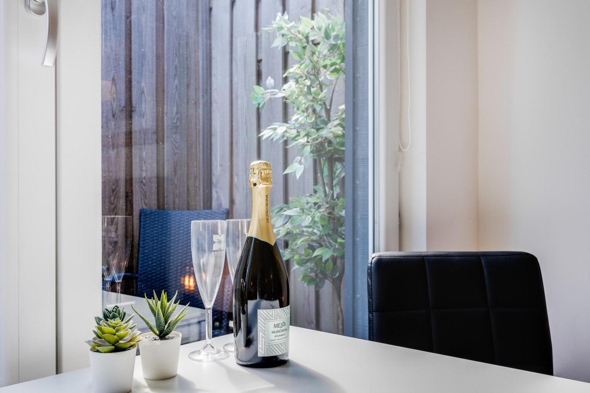 Luxe Wellness Apartment Apeldoorn With Jacuzzi And Sauna Luaran gambar