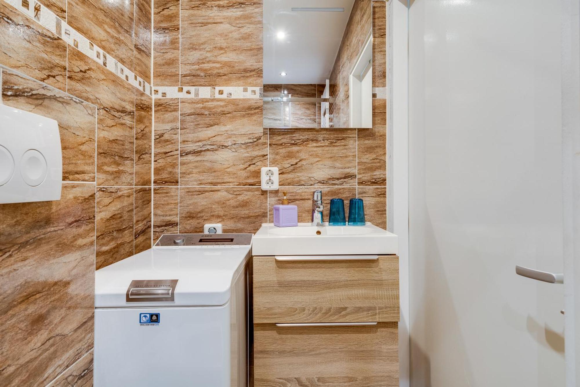 Luxe Wellness Apartment Apeldoorn With Jacuzzi And Sauna Luaran gambar
