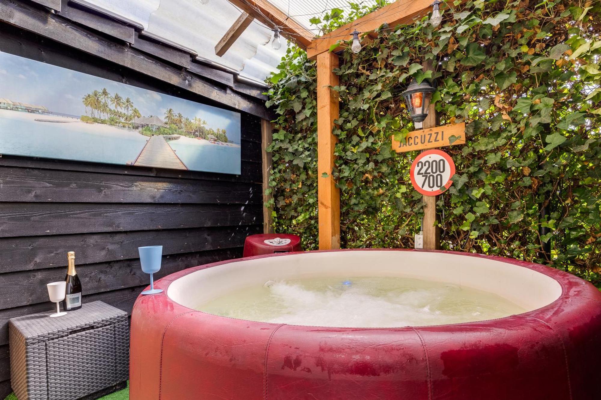 Luxe Wellness Apartment Apeldoorn With Jacuzzi And Sauna Luaran gambar