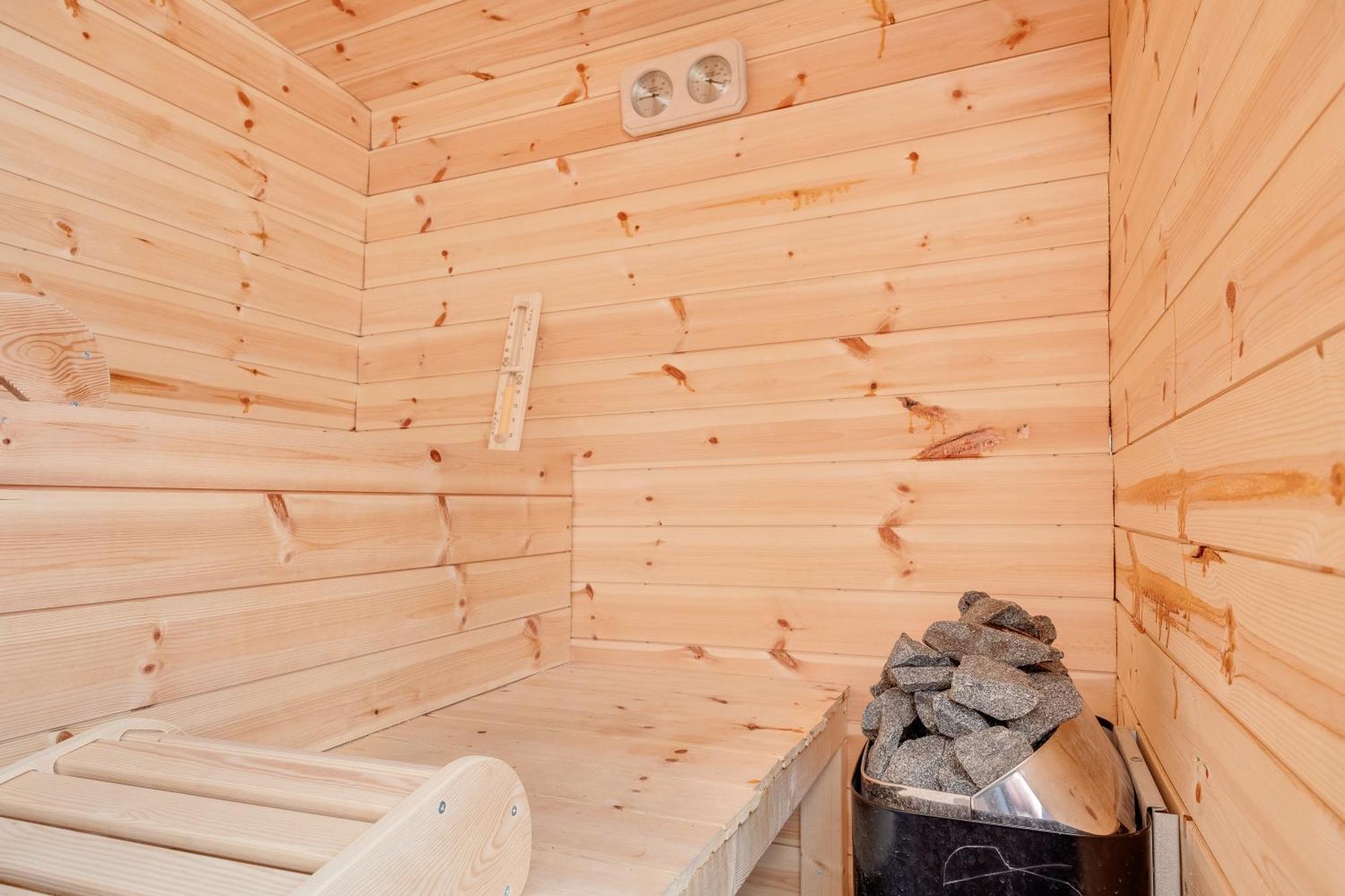 Luxe Wellness Apartment Apeldoorn With Jacuzzi And Sauna Luaran gambar