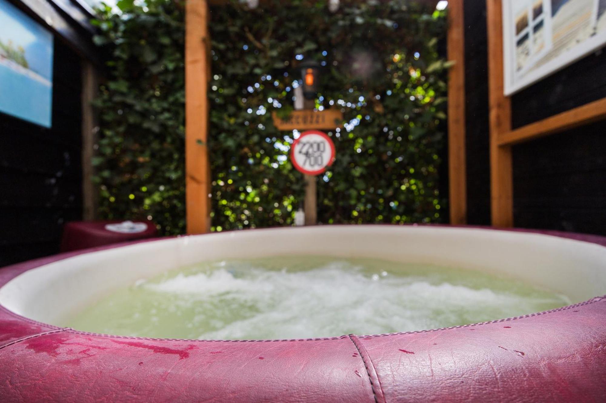 Luxe Wellness Apartment Apeldoorn With Jacuzzi And Sauna Luaran gambar